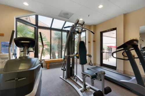 Ramada by Wyndham Raleigh image 15