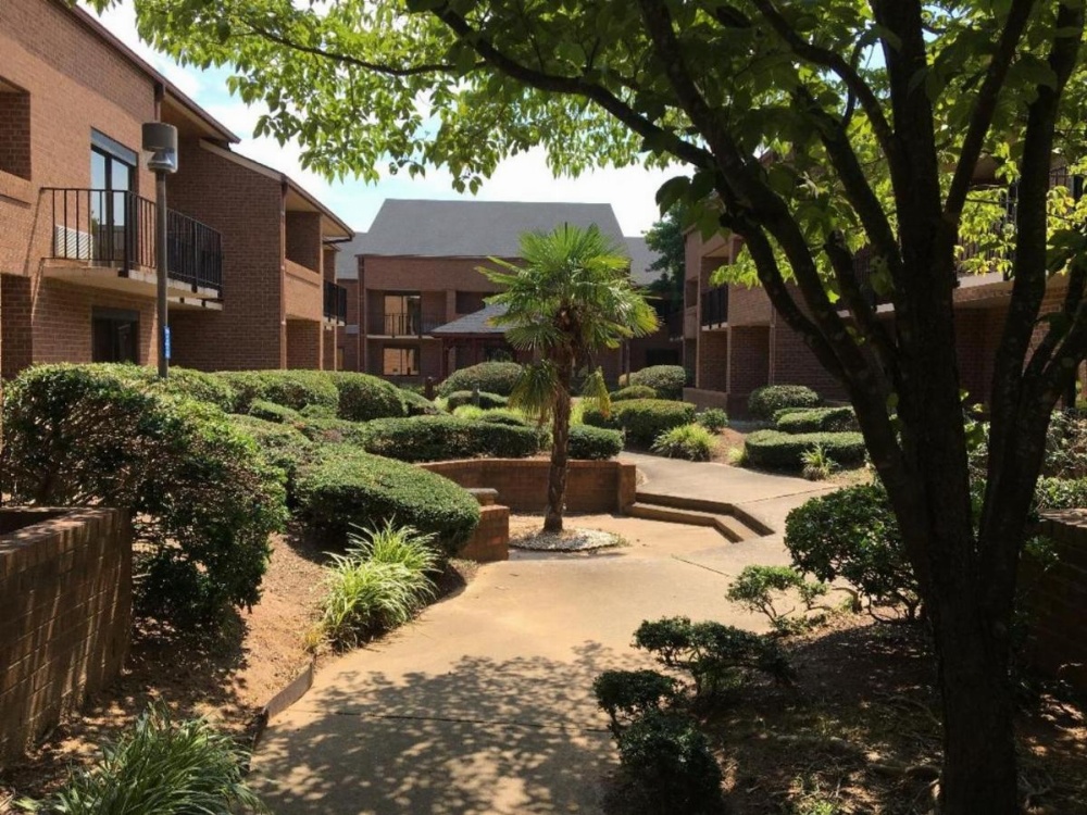 Ramada by Wyndham Raleigh Image 19